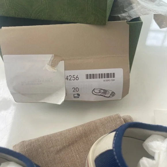 Gucci Kids Sneakers - Blue, White, Red, Green - Picture 7 of 7